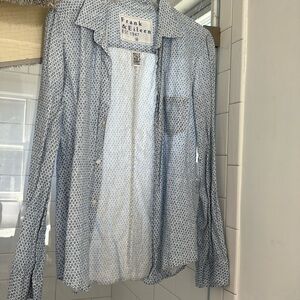 Frank & Eileen M Barry Linen blue flower Buttondown Shirt Top